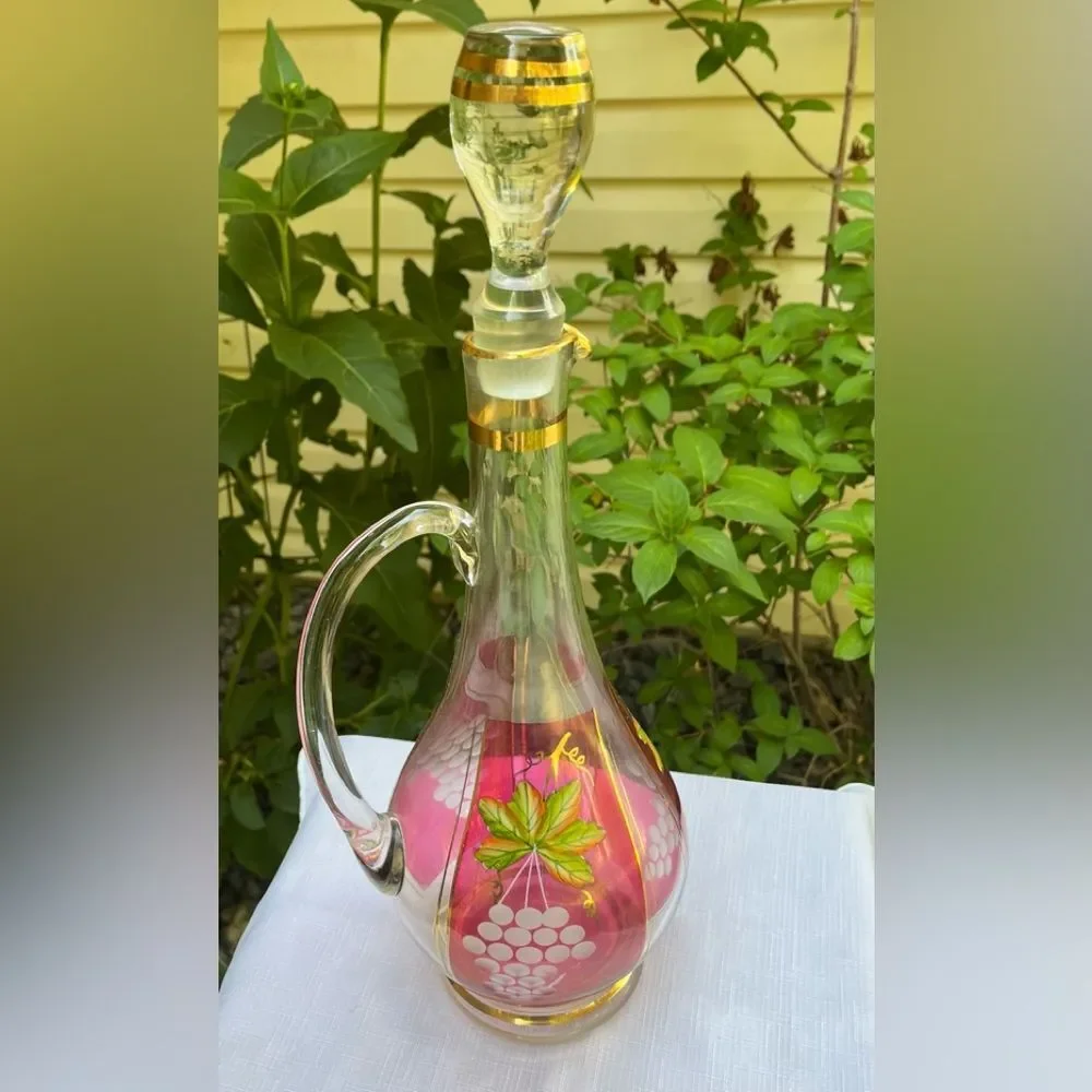 Vintage Hand Painted Beautiful Glass Wine  Decanter Carafe & 2-Shot Set 12”x4”
